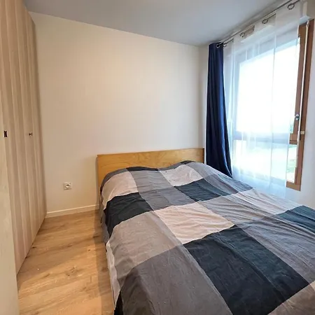 Disney/paris -jacuzzi -3 Bedroom Apartamento Bussy-Saint-Georges